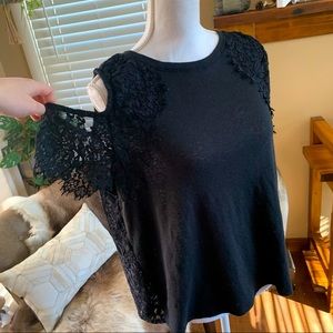 💙2 for $5 Black Lace Off the Shoulder T Shirt Top